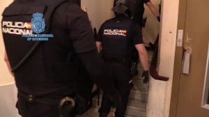 La Policía Nacional desarticula una organización criminal que explotaba sexualmente a transexuales en Valencia