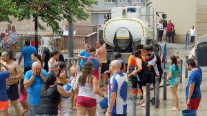 Las poalàs en San Roque y el Barrio Obrero serán la parte más lúdica del puente de agosto en Alicante