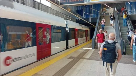 La Generalitat Valenciana incrementa los metros y tranvías tras concluir el verano